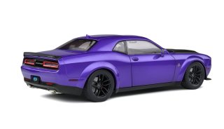 Dodge Challenger SRT Hellcat 2020 Blue Purple 1/18 Solido