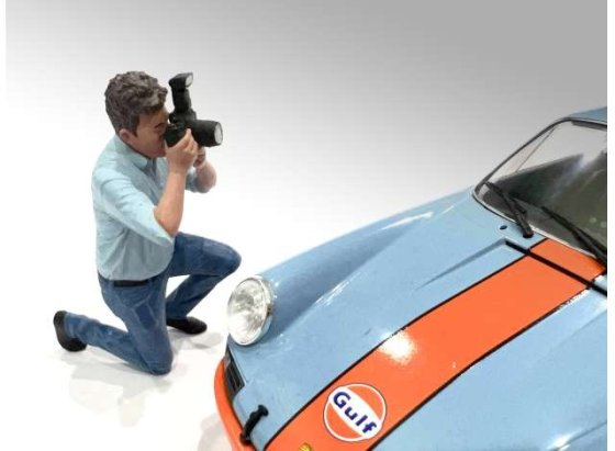 MAN PHOTOGRAPHERS - 3