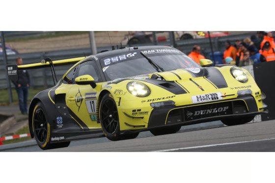 Porsche 911 GT3 R (992) Evo26 No.17 Dunlop Motorsport 24H Nürburgring 2026 J. Andlauer - D. Boccolacci - N. Menzel - A. Picariello Limited 300