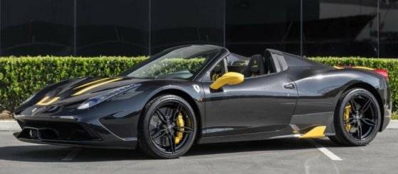 Ferrari 458 Speciale A Spider Nieuwe Zwarte Daytona met gele strepen