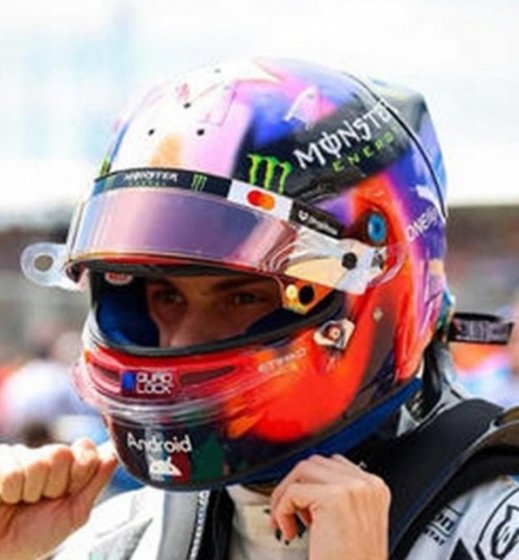 HELMET McLaren Mastercard F1 Team - Oscar Piastri - GP Great Britain 2026