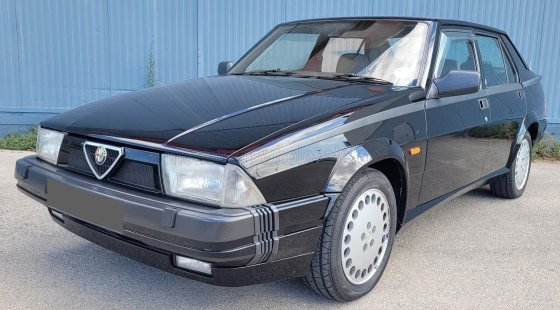 ALFA ROMEO 75 3.0 V6 AMERICA 1989 -6 OPENINGS - NERO BLACK