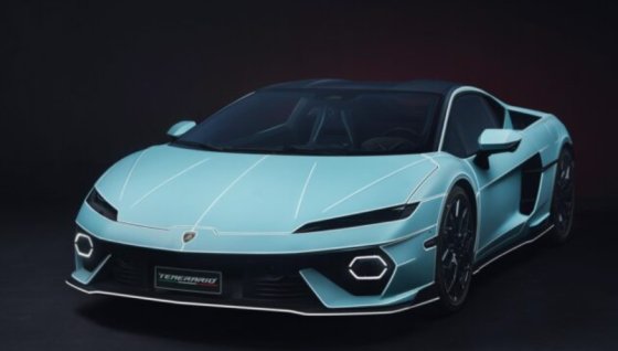 LAMBORGHINI - TEMERARIO 2024 - CELESTE FEDRA - LIGHT BLUE