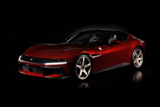 Ferrari 12 Cilindri Manuale 1:43