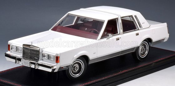 LINCOLN - TOWN CAR 1989 - ARTIC WHITE